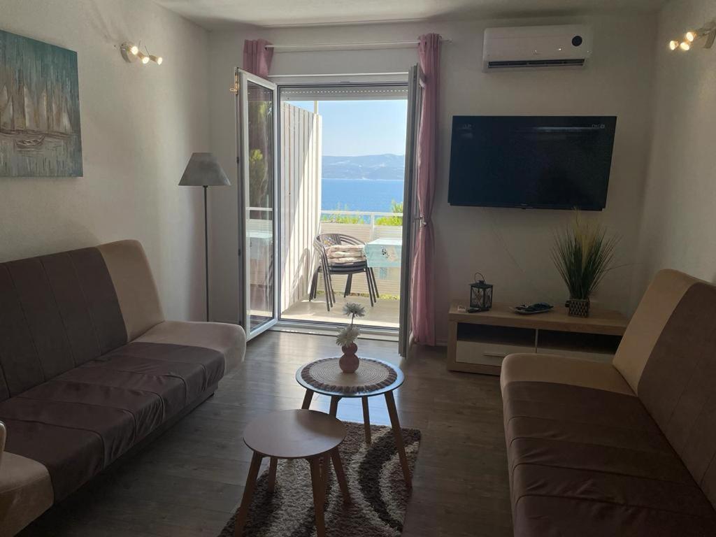 Nemira Beach Apartments Omiš Εξωτερικό φωτογραφία