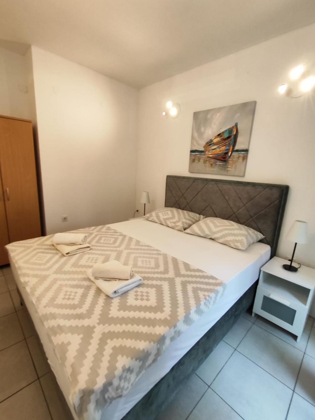 Nemira Beach Apartments Omiš Εξωτερικό φωτογραφία